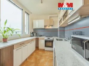 Prodej bytu 2+kk, Čelákovice, J. Zeyera, 50 m2