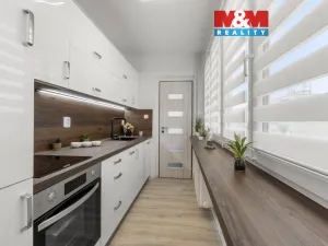 Prodej bytu 3+1, Hradec Králové - Slezské Předměstí, Severní, 62 m2