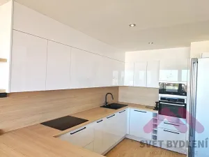 Pronájem bytu 3+kk, Praha - Bohnice, Hlivická, 73 m2