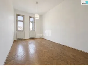 Pronájem bytu 2+1, Praha - Vinohrady, Slavíkova, 70 m2