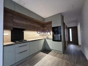 Prodej bytu 3+1, Hodonín, Jižní, 64 m2