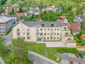 Prodej atypického bytu, Vsetín, Horní náměstí, 103 m2