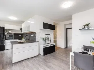 Prodej bytu 4+kk, Praha - Zbraslav, Elišky Přemyslovny, 88 m2