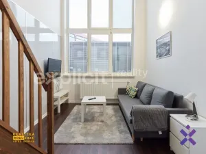 Pronájem bytu 1+kk, Zlín, Devadesátá, 40 m2