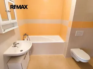 Pronájem bytu 2+kk, Rousínov, 40 m2