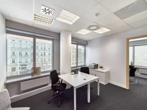 Pronájem kanceláře, Praha - Hlubočepy, Nádražní, 49 m2
