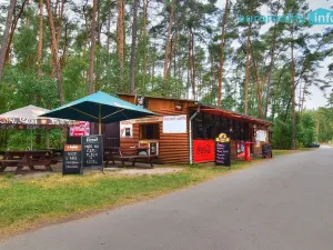 Prodej restaurace, Doksy, 196 m2