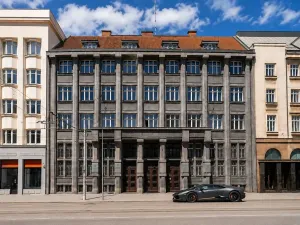 Prodej komerční nemovitosti, Ostrava, Nádražní, 2444 m2