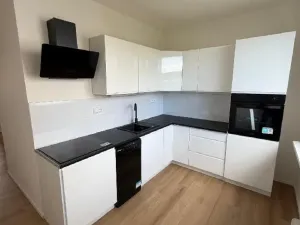 Prodej bytu 2+1, Chomutov, Stavbařská, 62 m2