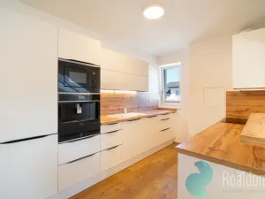 Prodej bytu 3+kk, Trhové Sviny, Za Pilou, 88 m2