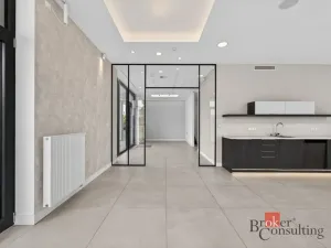 Prodej obchodního prostoru, Plzeň - Černice, Vltavínová, 108 m2