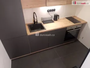 Pronájem bytu 2+kk, Karlovy Vary, Ondřejská, 33 m2
