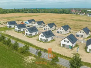 Prodej rodinného domu, Dříteč, 159 m2
