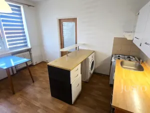 Pronájem bytu 1+1, Písek - Budějovické Předměstí, nábřeží 1. máje, 42 m2