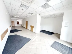 Pronájem obchodního prostoru, Hlučín, Mírové náměstí, 127 m2