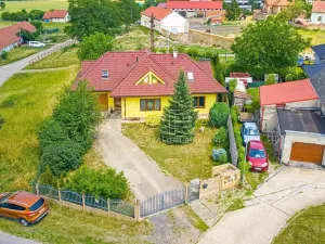 Prodej rodinného domu, Zlosyň, 209 m2