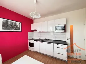 Prodej bytu 1+1, Hradec Králové, třída Edvarda Beneše, 40 m2