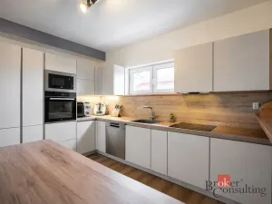 Prodej bytu 4+kk, Řitka, Dvorská, 103 m2