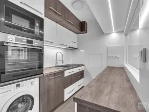 Pronájem bytu 2+kk, Hradec Králové, Veverkova, 36 m2