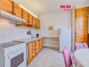 Prodej bytu 2+1, Toužim, Na Zámecké, 63 m2