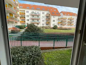 Pronájem bytu 2+kk, Praha - Lysolaje, Sídlištní, 64 m2