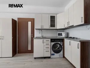 Pronájem bytu 2+kk, Plzeň, Koterovská, 36 m2