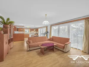 Prodej rodinného domu, Nová Ves, 212 m2