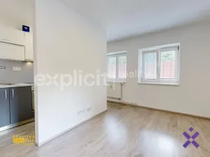 Pronájem bytu 2+kk, Strání - Květná, U sklárny, 38 m2