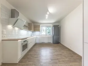 Pronájem bytu 2+1, Mníšek pod Brdy, Lhotecká, 48 m2