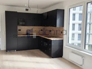 Pronájem bytu 3+kk, Praha, Veselovského, 72 m2