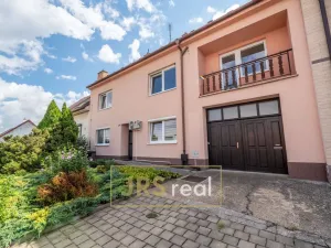 Prodej rodinného domu, Kobylí, 220 m2
