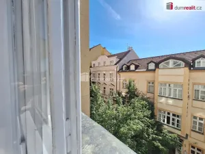 Pronájem bytu 1+kk, Praha - Vinohrady, Jana Masaryka, 26 m2