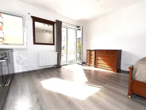 Pronájem bytu 1+kk, Kladno, Generála Selnera, 37 m2