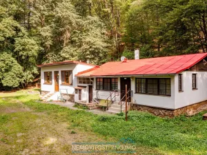 Prodej chaty, Štítary, 180 m2