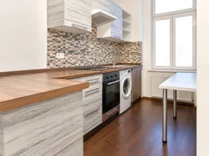 Prodej bytu 3+1, Praha - Smíchov, Plzeňská, 70 m2