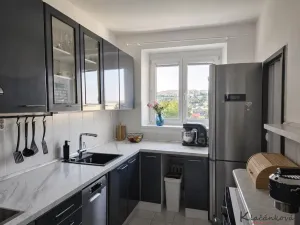 Prodej bytu 3+1, Zlín, třída Tomáše Bati, 73 m2
