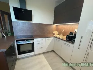 Pronájem bytu 2+kk, Praha - Sobín, Želetická, 54 m2