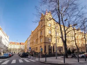 Pronájem bytu 2+1, Praha - Bubeneč, Čechova, 74 m2