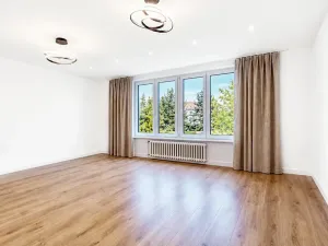 Prodej bytu 4+kk, Praha - Hodkovičky, Stavbařů, 85 m2