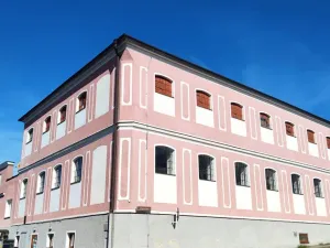 Pronájem skladu, Bruntál, Sladovnická, 400000 m2