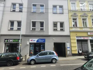 Pronájem obchodního prostoru, Teplice, 28. října, 80 m2