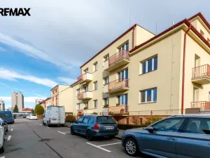 Pronájem bytu 2+1, Hradec Králové - Pražské Předměstí, Šmilovského, 67 m2