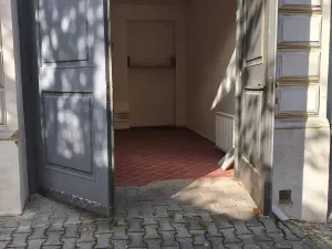 Pronájem garáže, Karlovy Vary, Moravská, 15 m2