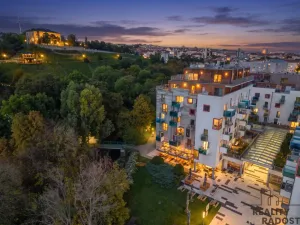 Pronájem bytu 3+kk, Praha - Vršovice, Vršovická, 90 m2