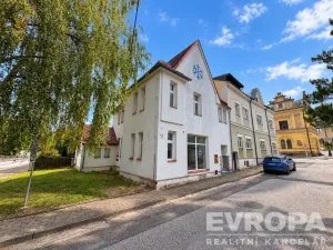 Prodej rodinného domu, Nová Paka, Kafkova, 210 m2