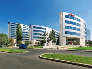 Pronájem kanceláře, Praha - Nusle, Na hřebenech II, 1282 m2