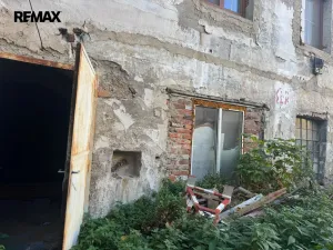 Pronájem obchodního prostoru, Olomouc, 150 m2