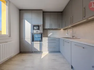 Prodej bytu 1+1, Ostrava, Evžena Rošického, 35 m2
