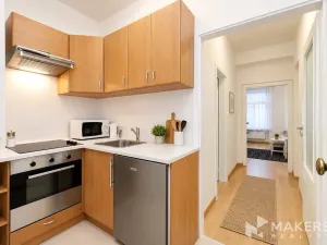 Prodej ubytování, Praha - Smíchov, Plzeňská, 70 m2