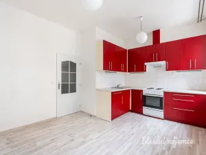Pronájem bytu 2+1, Praha - Smíchov, Pod Barvířkou, 52 m2